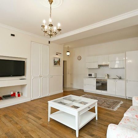 Апартаменты Royal Rent Минск Экстерьер фото