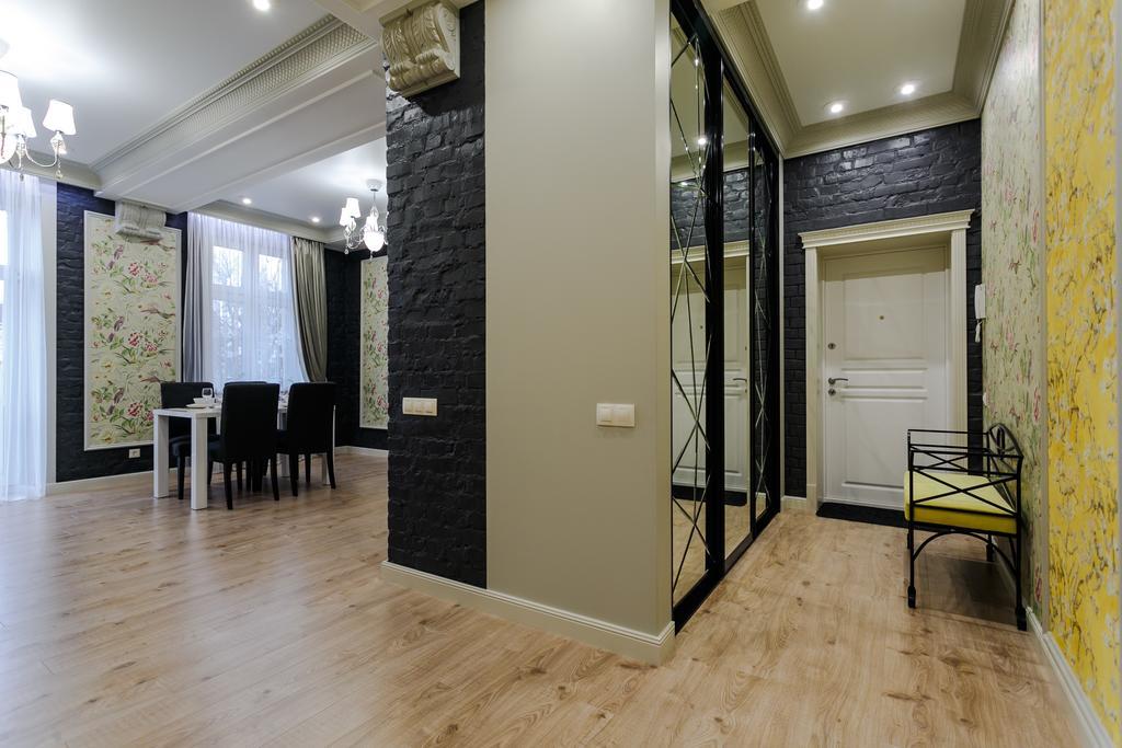 Апартаменты Royal Rent Минск Экстерьер фото