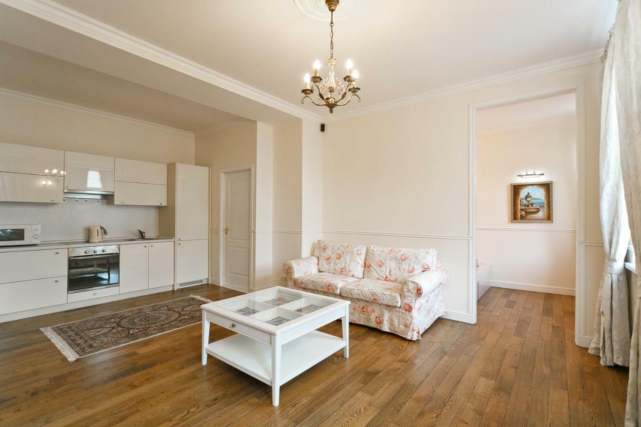 Апартаменты Royal Rent Минск Экстерьер фото